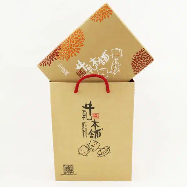 牛軋本舖經典禮盒(含紙袋)-綜合24片裝(原味12/蔓越莓4/花生4/咖啡4)：圖片 4